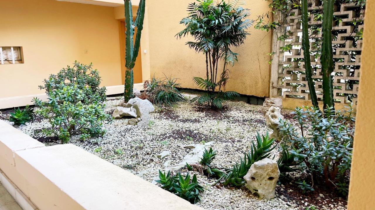 Eden Beach Cagnes-sur-Mer Bagian luar foto
